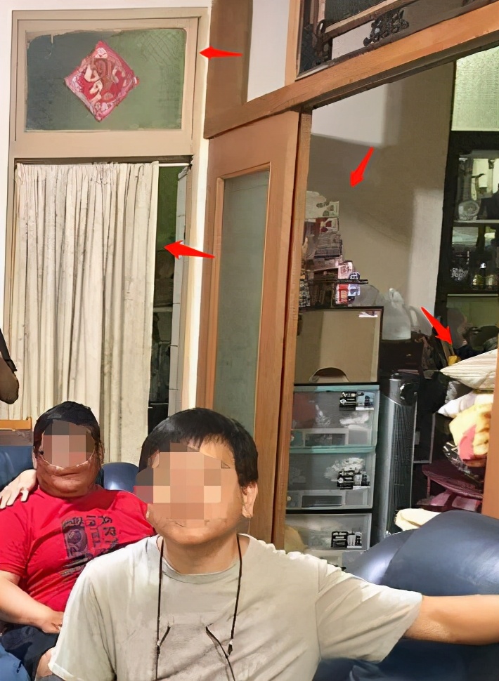 焦恩俊曬53歲生日照！意外曝光家中簡單內景　「曾為女兒凈身出戶」與妻子冷戰兩年至今不離婚