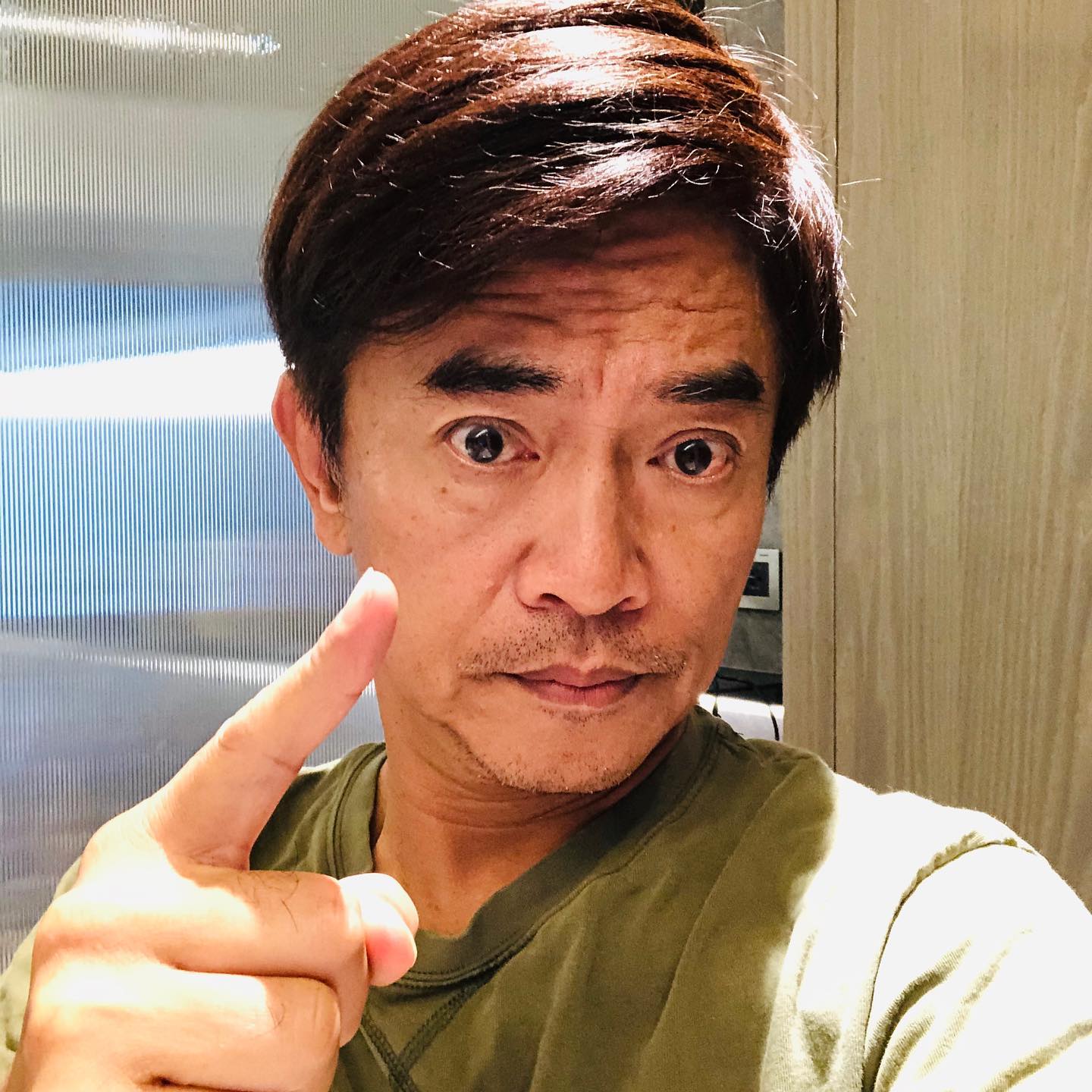 罕見提到老婆！吳宗憲認了「我不是好老公」　淚憶愛妻「化療前最後請求」：虧欠對方33年