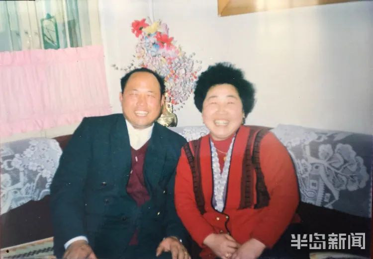 60歲終於實現諾言！老夫妻「共同打拼40年」從沒看過外面世界　晚年賣房「自駕房車到處玩」：對不起老伴
