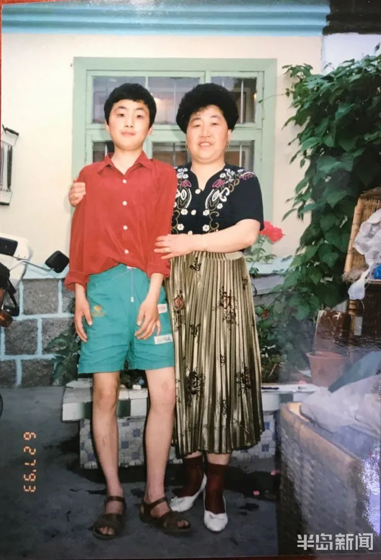 60歲終於實現諾言！老夫妻「共同打拼40年」從沒看過外面世界　晚年賣房「自駕房車到處玩」：對不起老伴