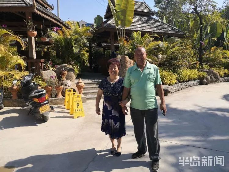 60歲終於實現諾言！老夫妻「共同打拼40年」從沒看過外面世界　晚年賣房「自駕房車到處玩」：對不起老伴