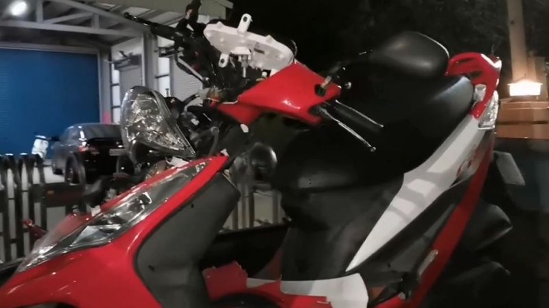 大車違規亂停！女警閃避不及「當場沒了呼吸」　生前月花400元「堅持不結婚」媽慟喊：下輩子別當警察