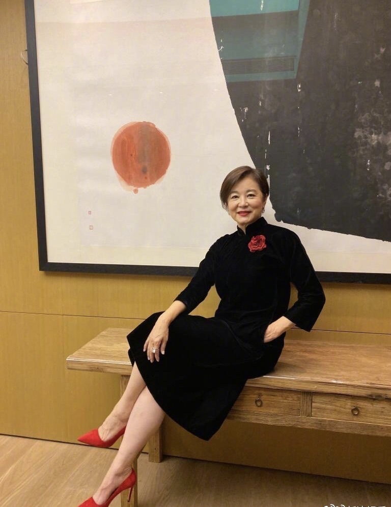 被酸老了有皺紋！66歲林青霞罕曝心聲：「美女稱號，把我壓得喘不過氣」　如今坦然接受：我可以老了