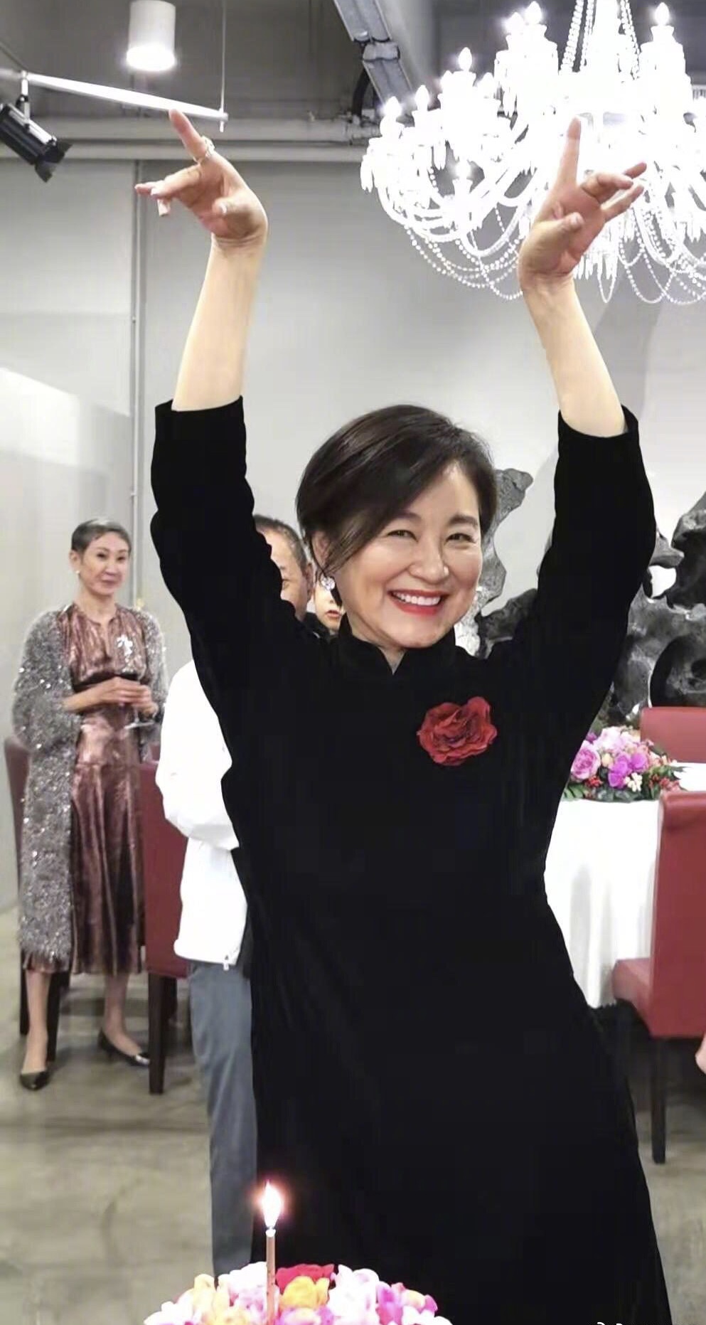 被酸老了有皺紋！66歲林青霞罕曝心聲：「美女稱號，把我壓得喘不過氣」　如今坦然接受：我可以老了