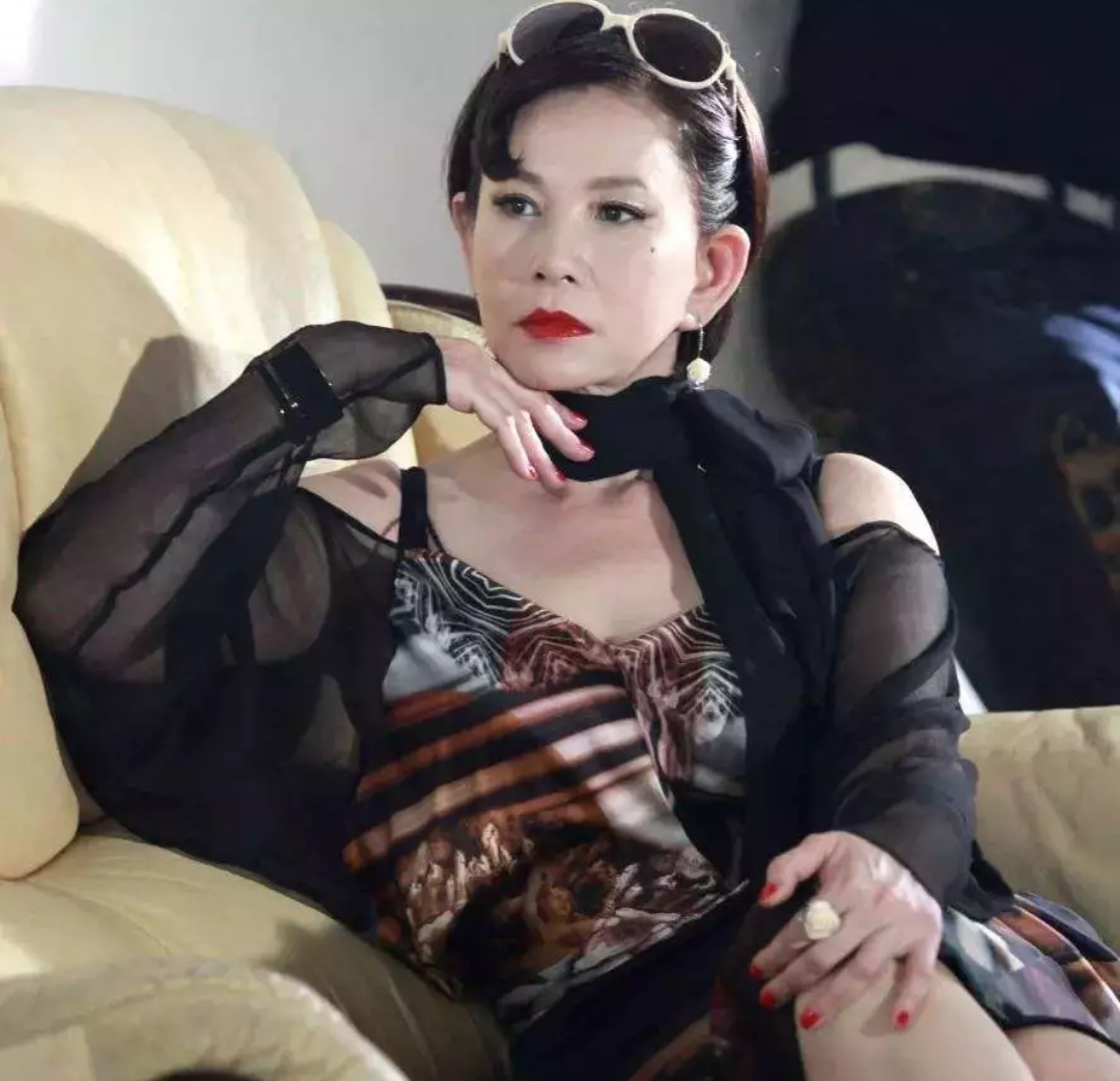 曾與林青霞齊名！63歲周丹薇自曝「豪門心酸往事」　為求子做19次試管「生吞蛤蟆鴿子血」仍失敗離婚