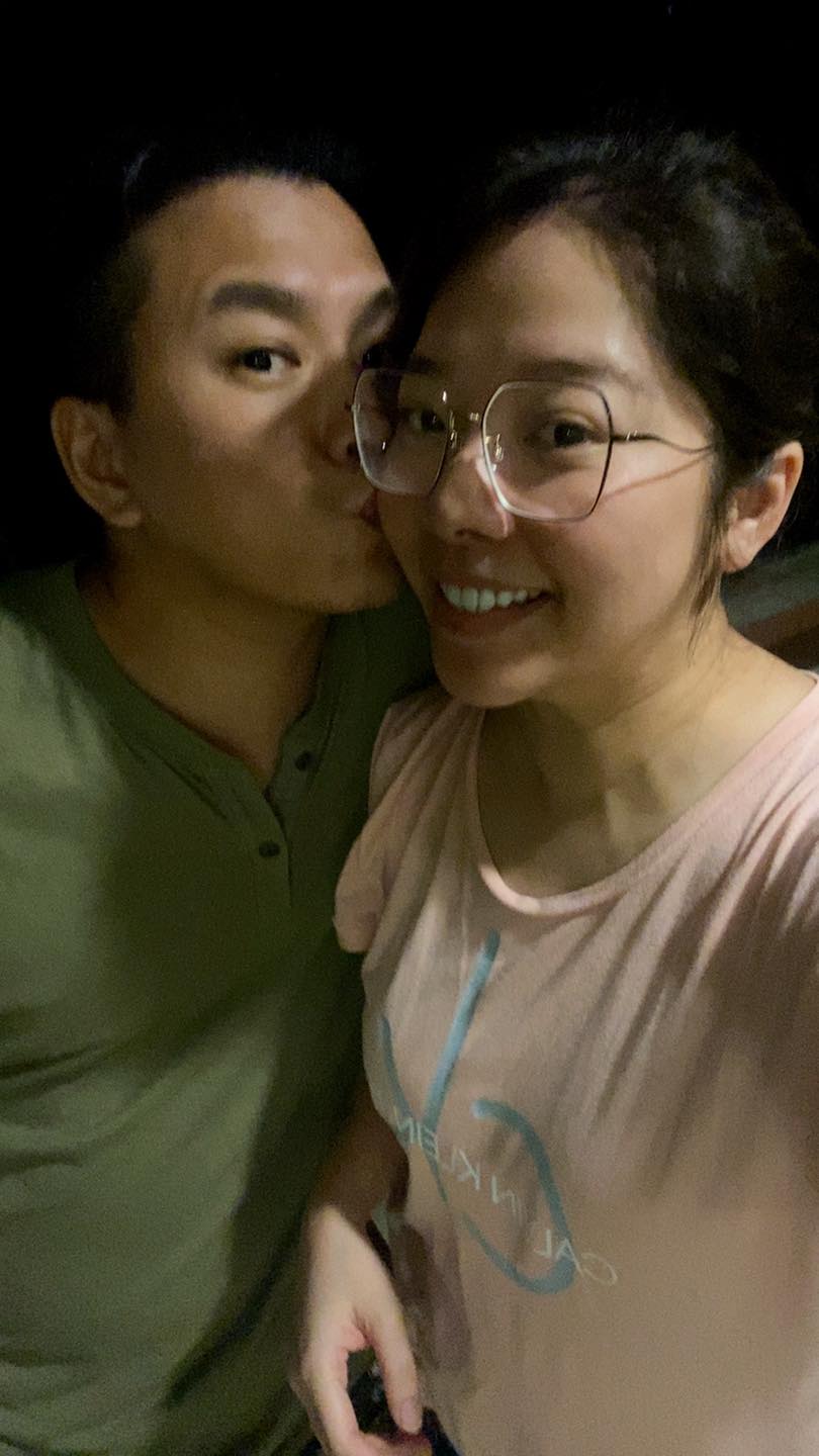 娶到妳好幸運！阿弟淚謝「愛妻擺攤撐家計」偷往口袋塞錢　收入比他多10倍「在外仍給足面子」護尪暖舉全曝光
