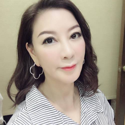 師姐斷言重症末期！楊繡惠為父母「預錄訣別身後話」才開口就大哭　已備妥遺照「臨終前2心願曝光」