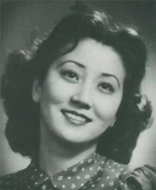 36歲哥哥「不戀愛不結婚」！妹妹急壞要「給哥哥做紅娘」遭拒　他紅著臉表白：我非妳不娶 