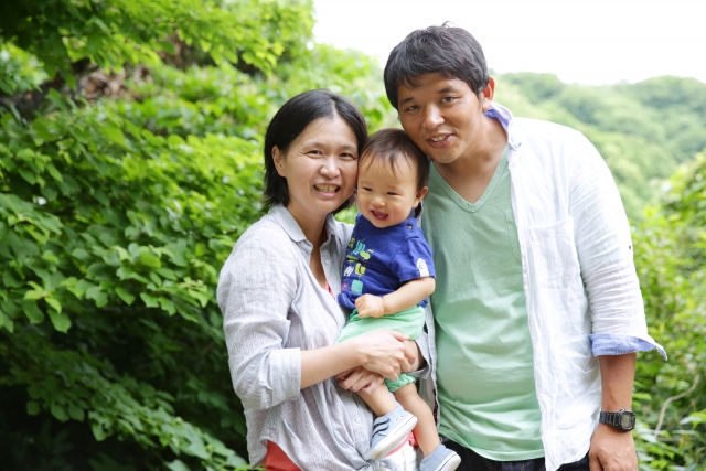 「媽老了　幫養養你7歲弟弟吧」！女兒崩潰「回懟三句」讓父母啞口無言：養不起當初幹嘛要生？