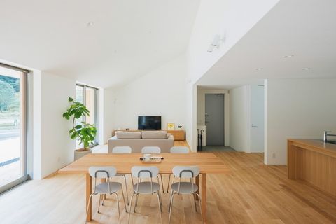 完勝高樓大廈！無印良品「超夢幻矮平房」溫馨又舒適　木質裝潢「把臥室結合大自然」超想搬進去❤️