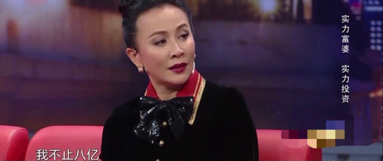 如女皇般生活！劉嘉玲「用2千萬清朝花瓶」插花　早餐喝「15萬紅酒配鮑魚」曾霸氣稱：我不止8億