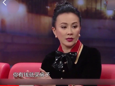 如女皇般生活！劉嘉玲「用2千萬清朝花瓶」插花　早餐喝「15萬紅酒配鮑魚」曾霸氣稱：我不止8億