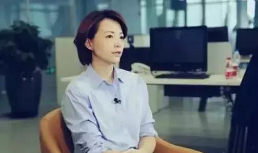 7歲被父親魔鬼式教育！4段失敗感情「37歲成央視一姐」    40歲嫁人「當2個孩子後媽」今成大贏家
