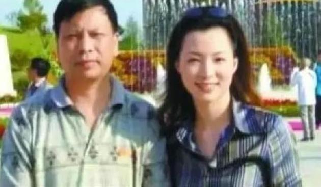 7歲被父親魔鬼式教育！4段失敗感情「37歲成央視一姐」    40歲嫁人「當2個孩子後媽」今成大贏家