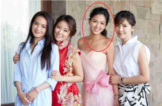 林心如小9歲妹妹罕見曝光！低調闖演藝圈「不想靠姊姊」　淡出「讀美國名校才貌雙全」網驚：不輸名模