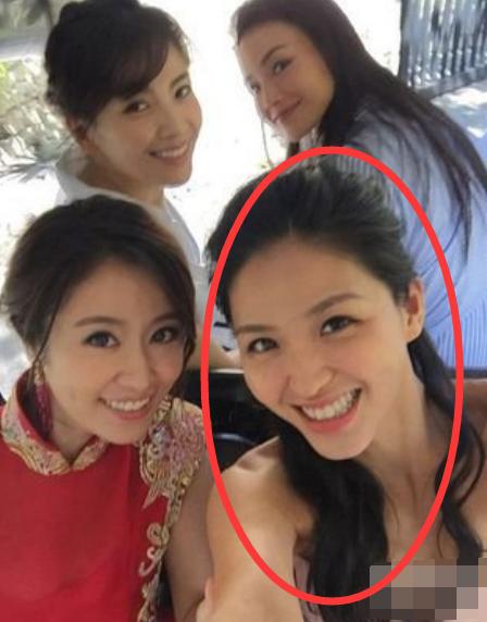 林心如小9歲妹妹罕見曝光！低調闖演藝圈「不想靠姊姊」　淡出「讀美國名校才貌雙全」網驚：不輸名模