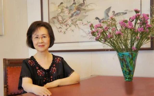 同住共侍一夫！瓊瑤閨蜜為愛當小三「不惜一輩子不生」　晚年「原配離婚扶她上位」：已情同姐妹