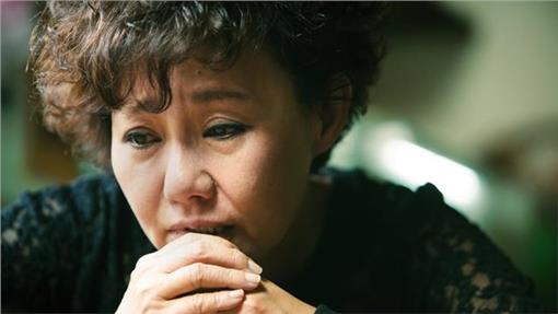 顧還債卻疏忽女兒！影后呂雪鳳「50年來拚命賺錢還千萬債」　自責告白「女兒不喊我媽」：我是不及格母親