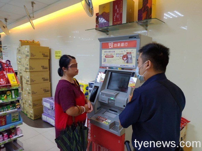 連用4台ATM！行員警覺「男子神情詭異」急勸：別被騙了 對方羞曝原因後「郵局馬上道歉」