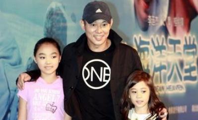 最寵愛的星二代！李連杰女兒「7歲為劉德華伴舞」 8歲陪成龍走紅毯　今20歲「現狀曝光」不負衆望