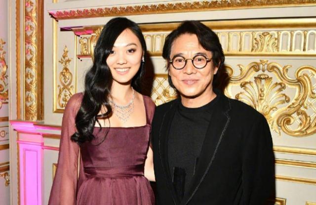 最寵愛的星二代！李連杰女兒「7歲為劉德華伴舞」 8歲陪成龍走紅毯　今20歲「現狀曝光」不負衆望
