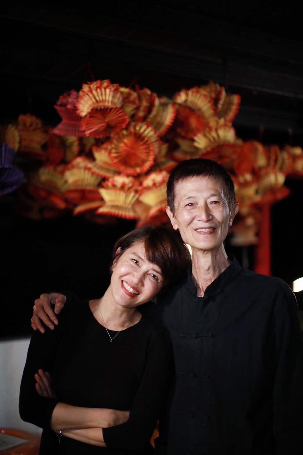 視力只剩一半！阿嬌就醫「才發現為時已晚」受打擊哭到天亮　尪堅強陪伴「手寫卡片曝光」網動容：真的嫁對人