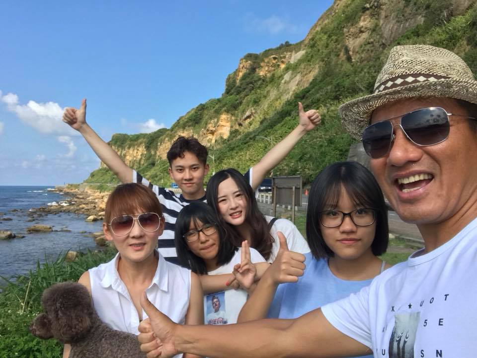 重組六口好甜蜜！民雄「目睹前妻外遇」花2年走出失婚陰霾　兒女促情緣「再婚單親媽」：早已不恨前妻了
