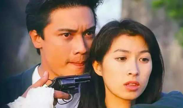 甘當地下情人16年！她相貌平平「卻嫁給了最強視帝」 9年後 「自願離婚分走4000萬」 ：是一種解脫