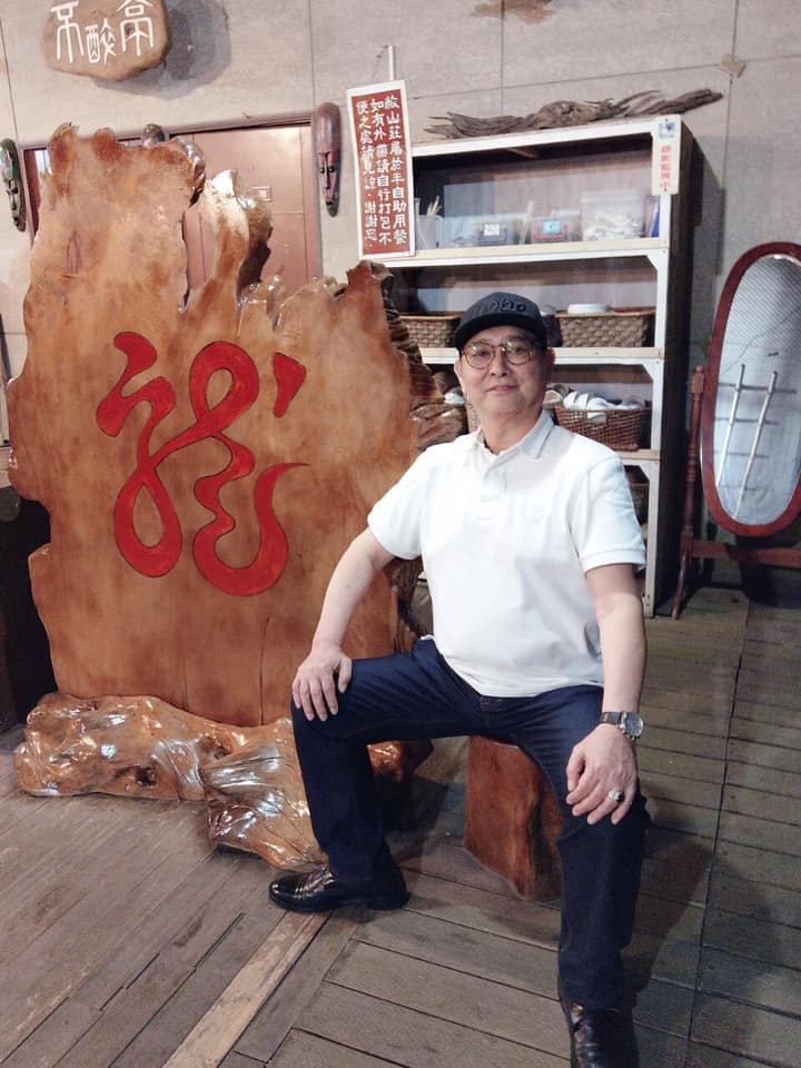 走過失智更樂活！《藍寶石大歌聽》康弘「為家人戒惡習養生」謝老天助重生　收心回家伴愛妻「默默行善5年」