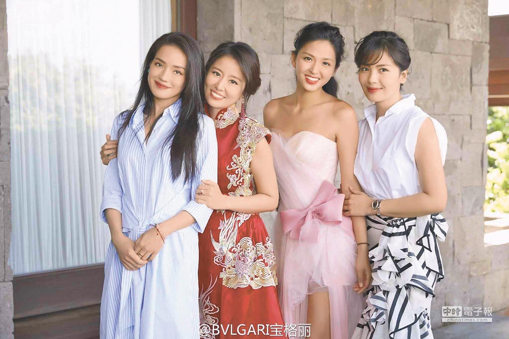 林心如小9歲妹妹罕見曝光！低調闖演藝圈「不想靠姊姊」　淡出「讀美國名校才貌雙全」網驚：不輸名模