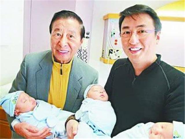 轟動香港的李氏分家！三胞胎兄弟「分上千億財富」卻不知媽媽是誰　父親57歲「至今未婚」