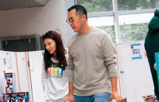 梁靜茹前夫搭上失婚名媛！被要求「用嘴餵羊駝」他乖乖服從　女方過往被扒「果真馭夫有術」