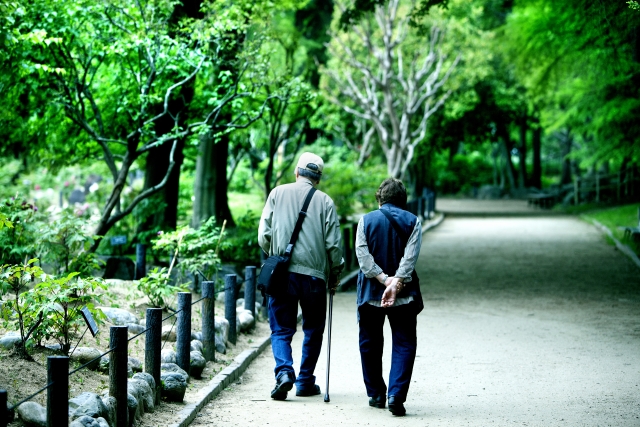 兒子突然回家「勸住養老院另有所圖」父母心寒　再次回去「一開門卻讓他懊悔萬分」