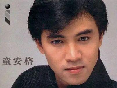 30歲爆紅！《其實你不懂我的心》原唱「巔峰期退出」遠赴加拿大　斷了18年妻「再婚好幸福」現況曝