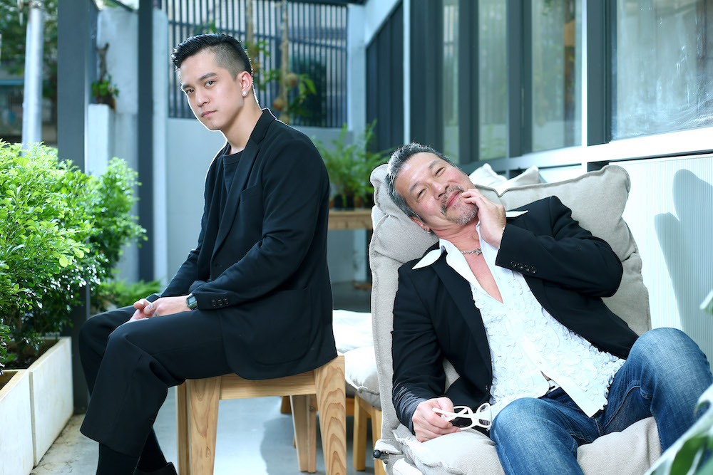  第二個媽媽！黃仲崑兒子憶「姑代母職教養」從小嚴厲管教　姑姑中年病逝無子「一生卻把他當親兒疼」