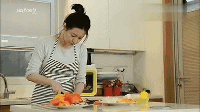 活出不一樣的豪門！李英愛「帶龍鳳胎搬到鄉下」感受大自然　「孩子暢遊田野間」學會惜福生活愜意