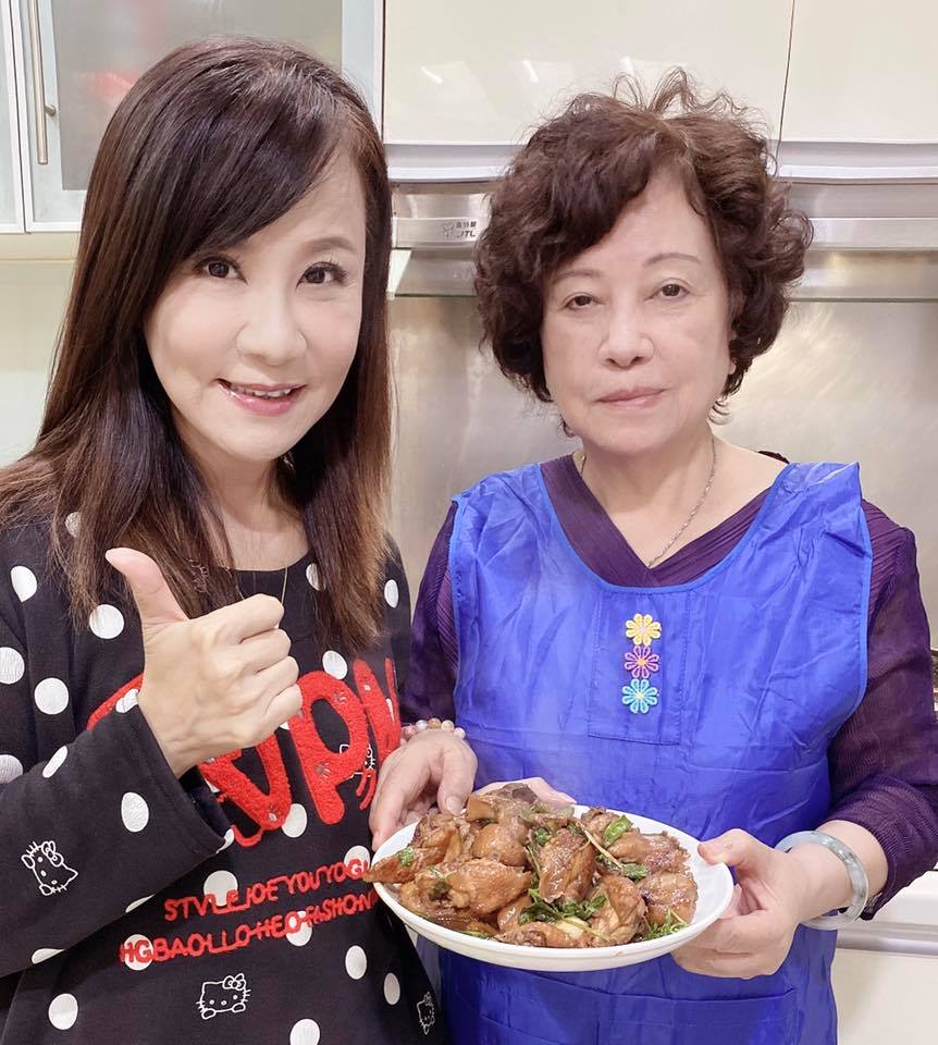 愛要及時！龍千玉花整年「帶8旬老母玩遍寶島」上山下海　「為意外提前做好規劃」揭長女心聲
