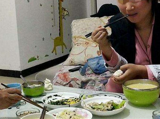 米飯是焦的！產婦不滿婆婆惡行網po「變味月子餐」丈夫心疼質問　婆婆卻哭喊冤：我對她很好