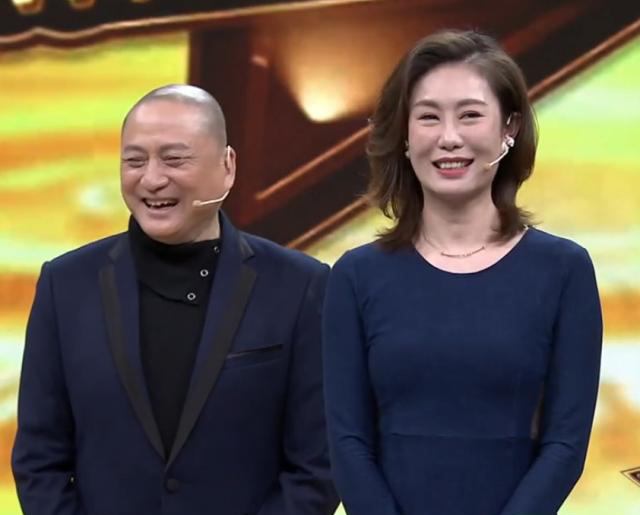 曾是演藝圈第一帥！為了小25歲小三「離婚相愛8年元配」　婚後「甘願養5個孩子」66歲還在打拚