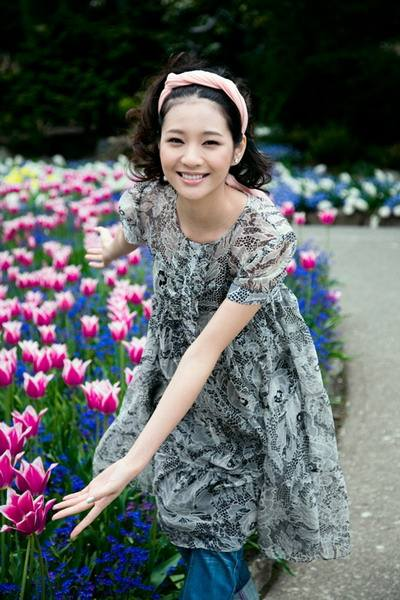 23歲一夜爆紅！當紅嫁富商「坐月子卻遭丈夫動手」身心煎熬　「又患重症」賣命演戲27歲不幸玉殞香消