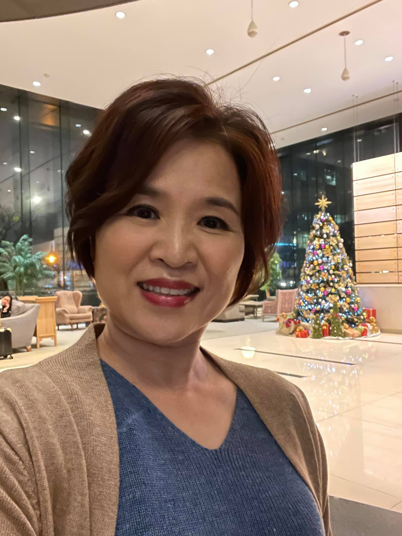 真的累了！楊月娥悲曝長女「頭痛到無法站立」一夜反覆數十次　幫餵飯洗澡「還硬撐工作」突感嘆：把心安住
