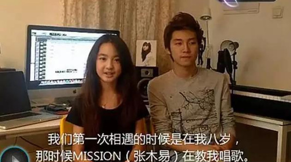 親手把老婆養大！老婆被他從「12歲小蘿莉一直養到大」　今老婆成年「網友笑喊」：果子可以摘了 