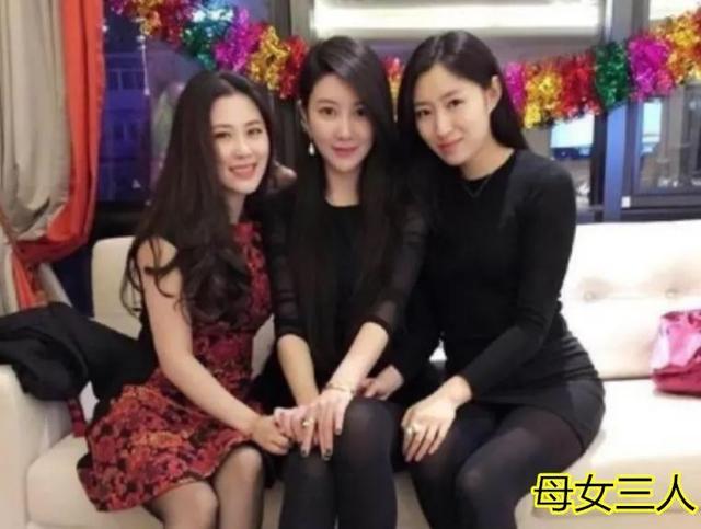 外婆超凍齡！姥姥抱外孫「姿勢盡顯優雅」　同框女婿「像一家三口」網驚：女兒壓力好大