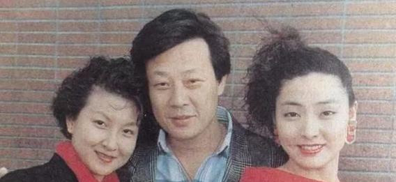 兩女共侍一夫！三人和平共處「長達37年」　64歲中風「兩位夫人悉心照料」母親卻堅持住養老院