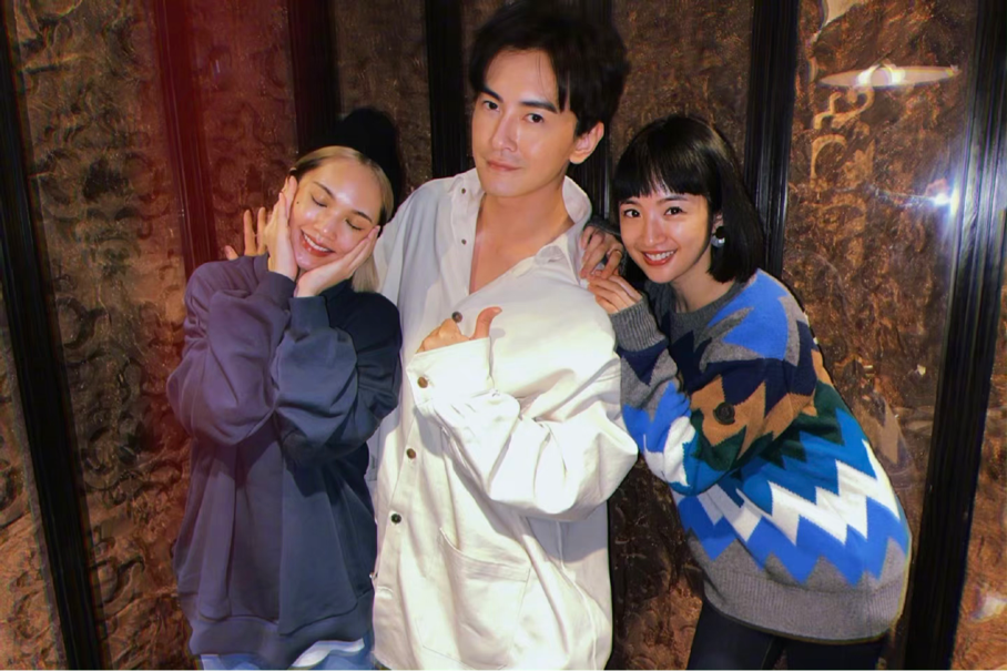 介入直樹湘琴的女人！楊丞琳曬與鄭元暢林依晨合影　「三人親密緊靠」笑對鏡頭狀態超好：完全沒變