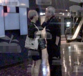 拋髮妻娶新歡！64歲再棄新歡「戀上小30歲女助理」　忘年戀恩愛8年「今70歲名導不婚」依舊瀟灑