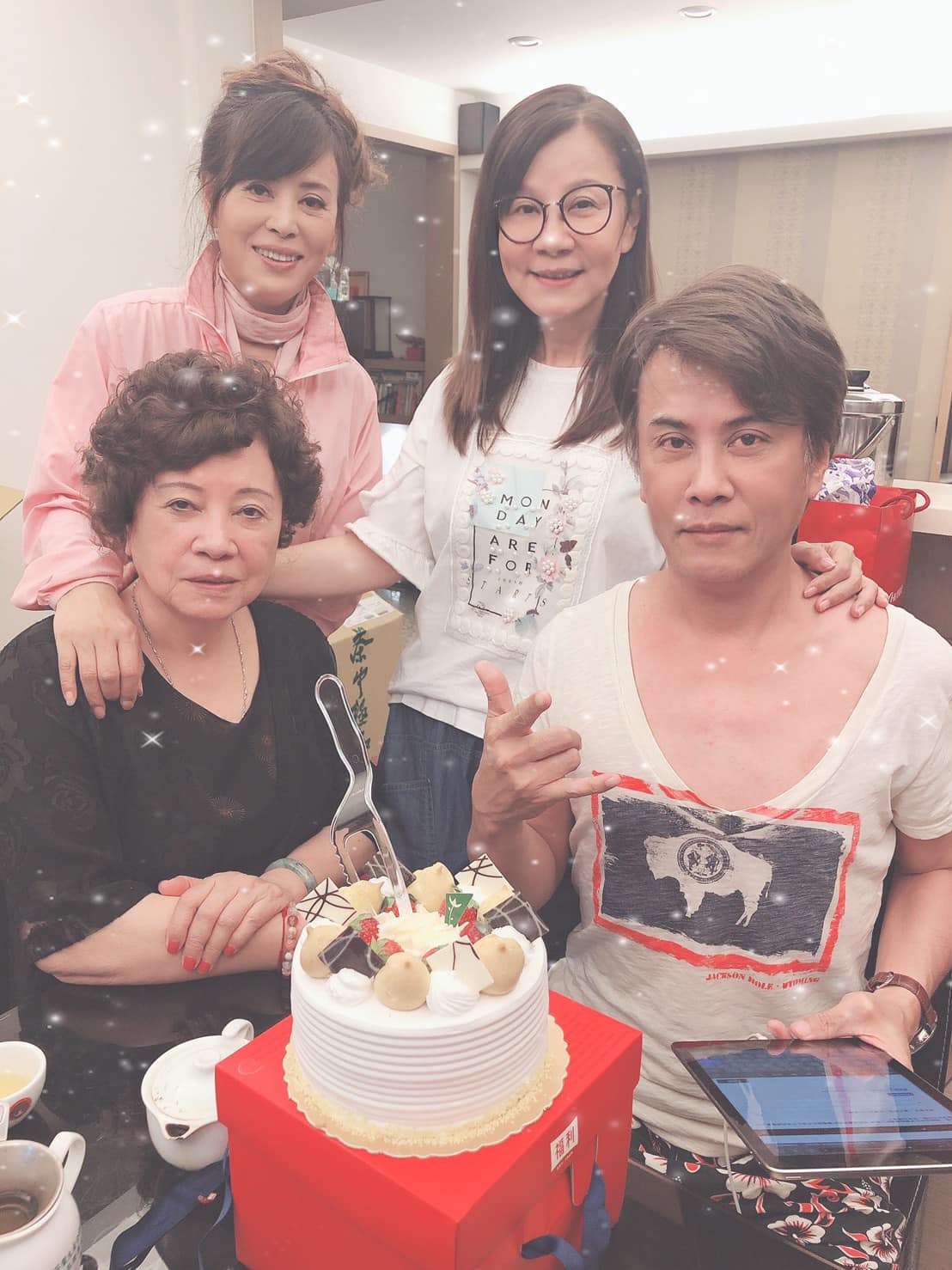 第二個媽媽！江志豐自白「恨過龍千玉」從小像沒媽媽　長大才懂「姐姐的苦衷」反過來照顧她
