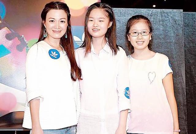 致歉劉德華！女星因穿透視裝大毀形象「愧疚26年」　前夫破產離婚「今再嫁32億法拉利之父」盼諒解