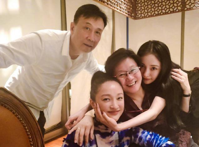 才被爆出老公偷吃！周迅立刻宣布「結束6年婚姻」：祝安好　被小三強勢逼宮「她舉動很大氣」