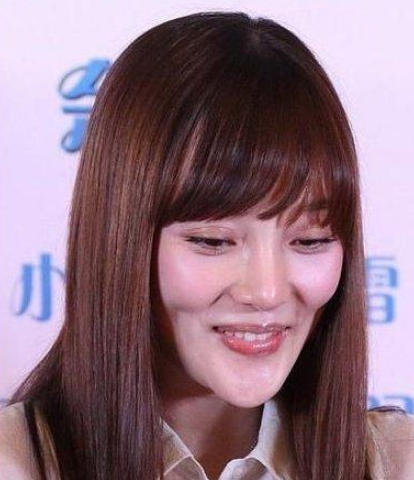 為不長皺！女子「堅持40年不笑」就連結婚生子都沒笑過　「50歲近照曝光」專家都服氣